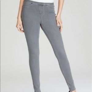 Hue Skinny Jean Leggings Gray Denim Size M